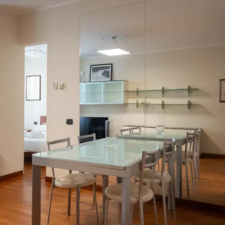 Via Dei Fabbri Leonardo Apartment - Milan City Centre - Cattolica & Navigli Area Apartment *